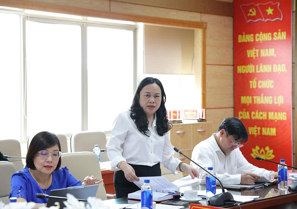Thúc đẩy hoàn thiện thể chế về phụ cấp đặc thù, hỗ trợ hàng tháng để tăng cường chính sách đãi ngộ nhân lực y tế- Ảnh 4. Thúc đẩy hoàn thiện thể chế về phụ cấp đặc thù, hỗ trợ hàng tháng để tăng cường chính sách đãi ngộ nhân lực y tế- Ảnh 4.