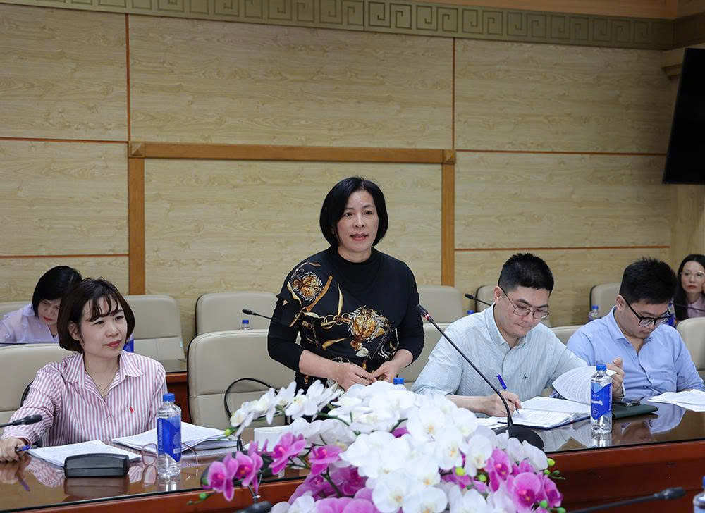 Thúc đẩy hoàn thiện thể chế về phụ cấp đặc thù, hỗ trợ hàng tháng để tăng cường chính sách đãi ngộ nhân lực y tế- Ảnh 6. Thúc đẩy hoàn thiện thể chế về phụ cấp đặc thù, hỗ trợ hàng tháng để tăng cường chính sách đãi ngộ nhân lực y tế- Ảnh 6.
