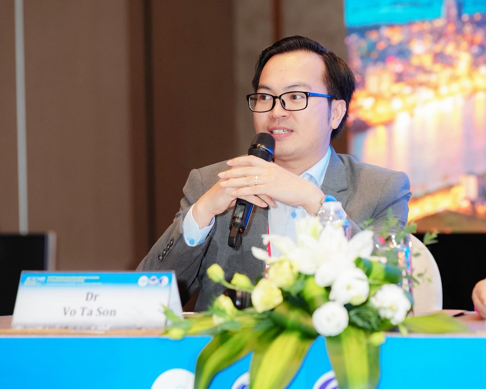 Cuộc 'chạy đua' nghẹt thở của bác sĩ Vinmec giành lại sự sống cho thai nhi 20 tuần tuổi- Ảnh 2. Cuộc 'chạy đua' nghẹt thở của bác sĩ Vinmec giành lại sự sống cho thai nhi 20 tuần tuổi- Ảnh 2.