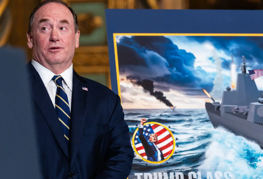 Hé lộ 'giấc mơ' của Tổng thống Trump khiến Bộ trưởng Hải quân mất chức- Ảnh 1. Hé lộ 'giấc mơ' của Tổng thống Trump khiến Bộ trưởng Hải quân mất chức- Ảnh 1.