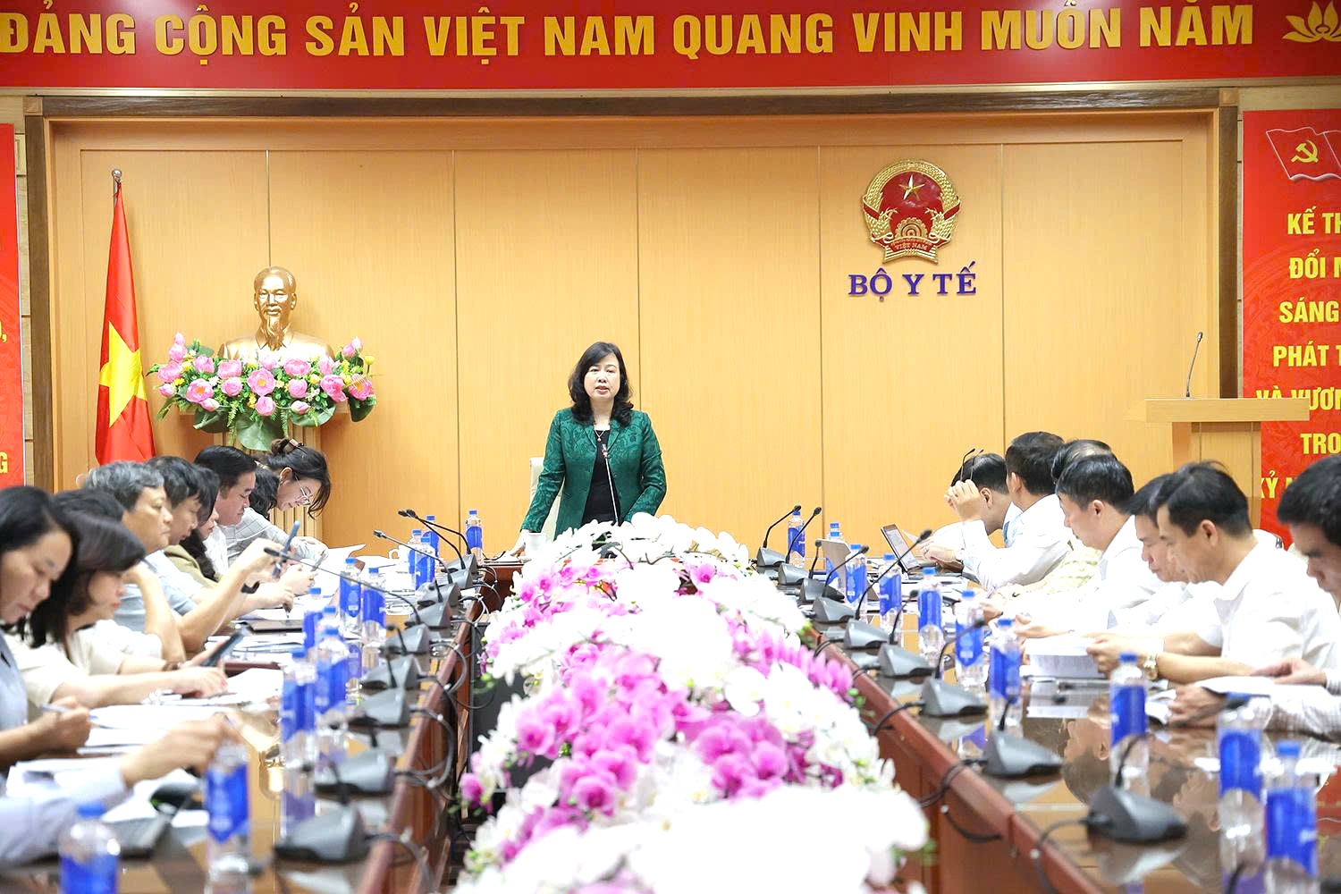 Khám sức khỏe định kỳ, sàng lọc miễn phí cho người dân đảm bảo độ bao phủ, trên nền tảng Sổ sức khỏe điện tử- Ảnh 6. Khám sức khỏe định kỳ, sàng lọc miễn phí cho người dân đảm bảo độ bao phủ, trên nền tảng Sổ sức khỏe điện tử- Ảnh 6.