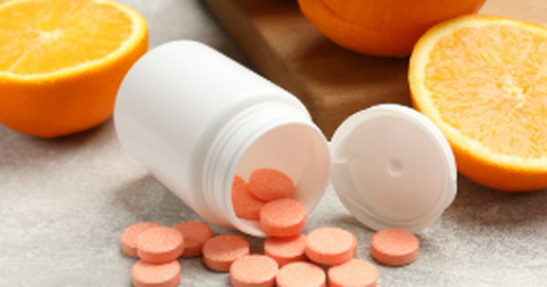 Vitamin C có thể giúp giảm nguy cơ ung thư như thế nào?