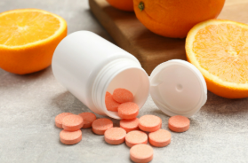 Vitamin C có thể giúp giảm nguy cơ ung thư như thế nào?- Ảnh 1.