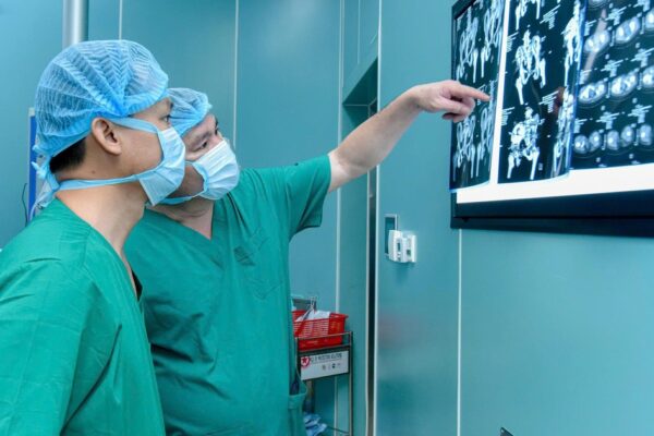 Thêm hơn 200 bệnh viện vệ tinh, người dân được hưởng y tế chất lượng cao ngay tại cơ sở