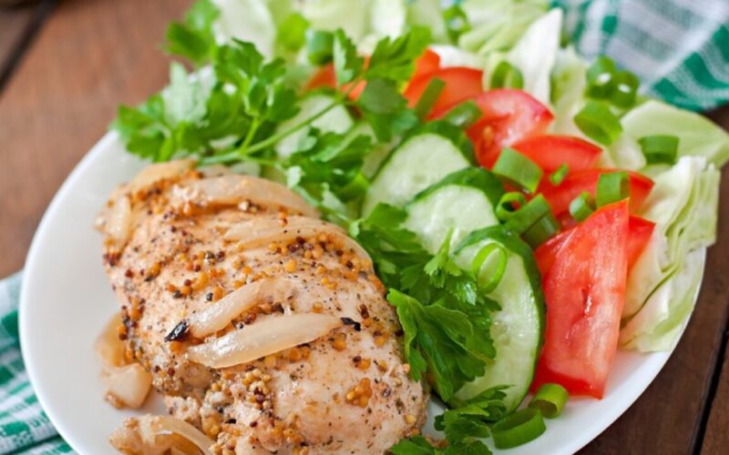 3 món ăn tối từ thịt gà giảm cân hiệu quả dành cho dân văn phòng