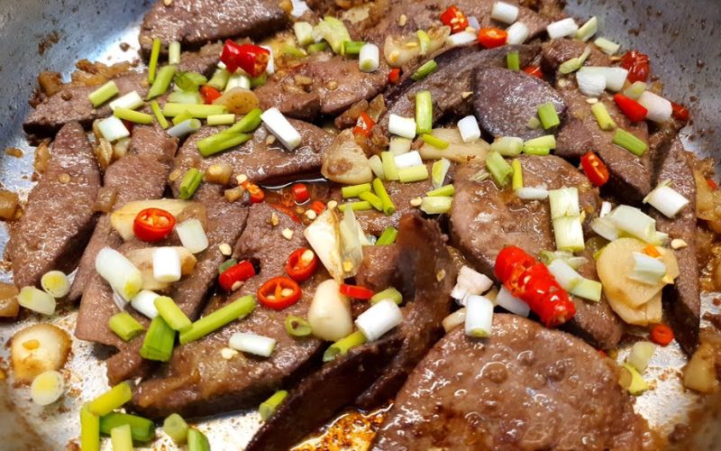 Gan lợn, vị thuốc giúp sáng mắt, bổ máu- Ảnh 1. Gan lợn, vị thuốc giúp sáng mắt, bổ máu- Ảnh 1.