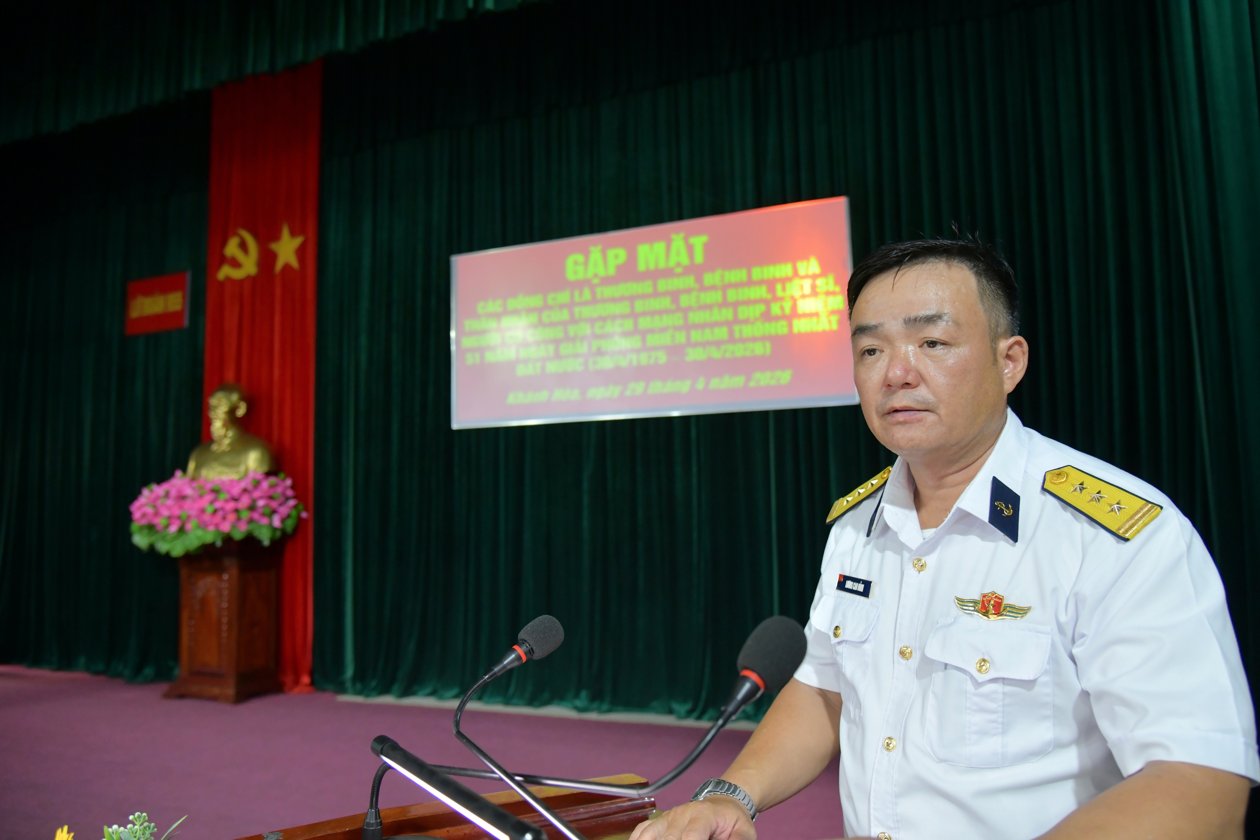 Lữ đoàn 955 thăng quân hàm cho 53 quân nhân, tri ân người có công dịp 30/4- Ảnh 1. Lữ đoàn 955 thăng quân hàm cho 53 quân nhân, tri ân người có công dịp 30/4- Ảnh 1.