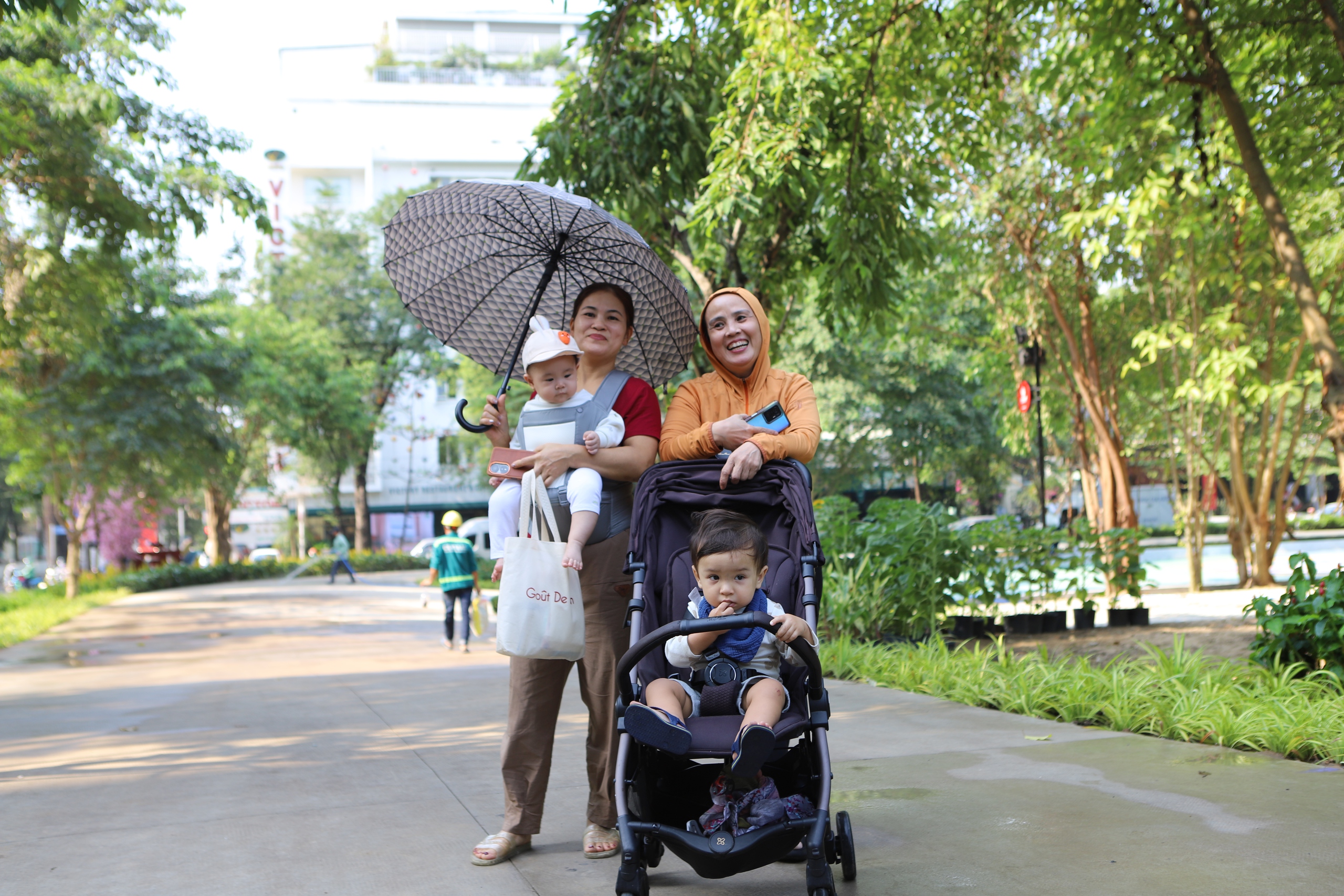 TPHCM duy trì các công trình cảnh quan trên đất chưa triển khai dự án- Ảnh 2. TPHCM duy trì các công trình cảnh quan trên đất chưa triển khai dự án- Ảnh 2.