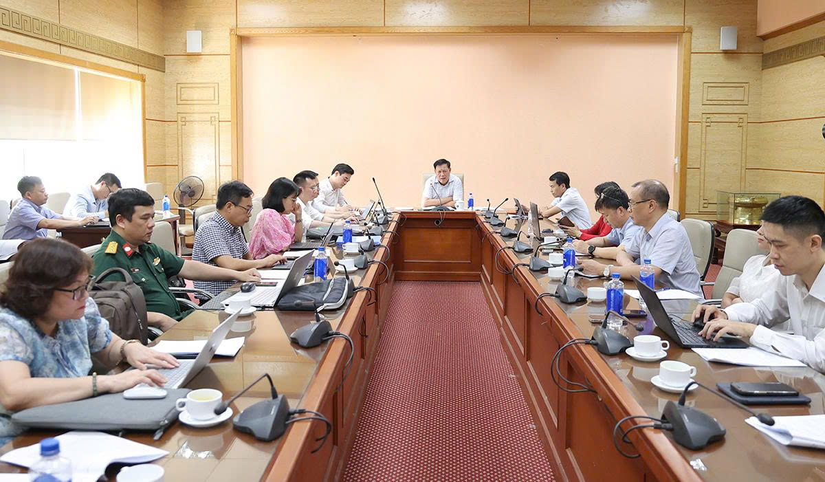 Thống nhất một đầu mối quản lý an toàn thực phẩm toàn quốc- Ảnh 5. Thống nhất một đầu mối quản lý an toàn thực phẩm toàn quốc- Ảnh 5.