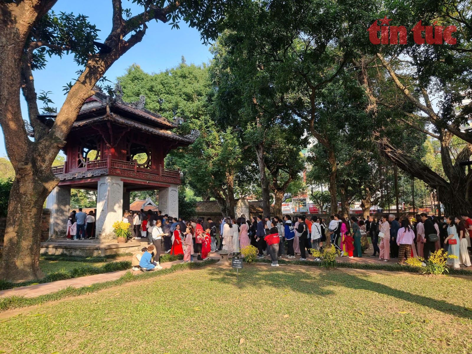 Sẽ kiến nghị hoán đổi lịch làm việc để Ngày Văn hoá Việt Nam 24/11 được nghỉ 4 ngày- Ảnh 1.