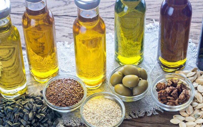 Sự thật ít người biết về ưu, nhược điểm của các loại dầu ăn phổ biến