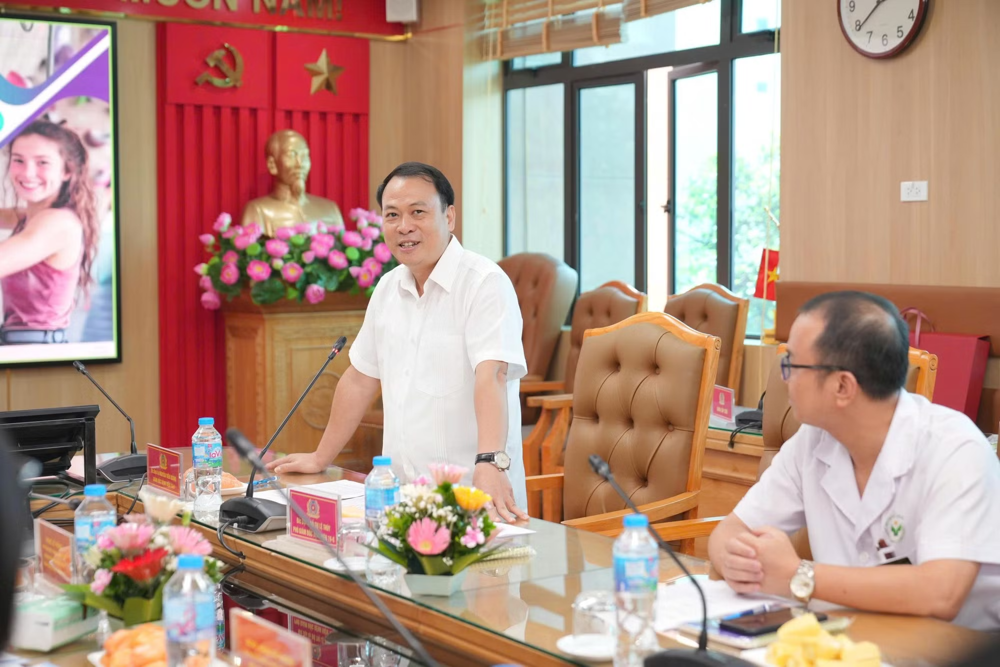 198-3-1-1-17798958232711104217784 Người mắc bệnh vảy nến đối mặt áp lực tâm lý kéo dài nhiều năm- Ảnh 2.
