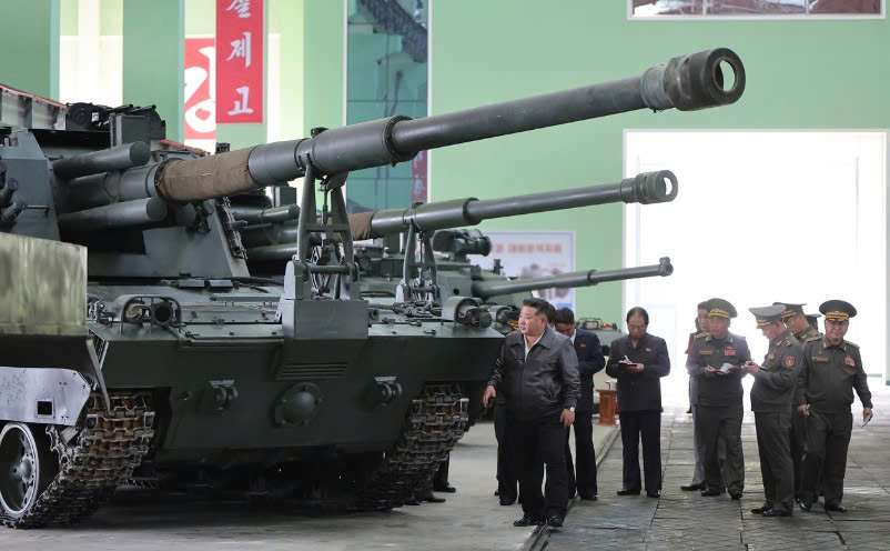 Pháo tự hành Juche-107 của Triều Tiên có thể vươn tới Seoul- Ảnh 1.