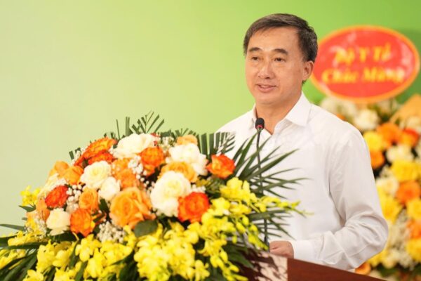 Thứ trưởng Trần Văn Thuấn: Xây dựng cơ sở y tế không khói thuốc không phải phong trào nhất thời, càng không thể dừng lại ở khẩu hiệu