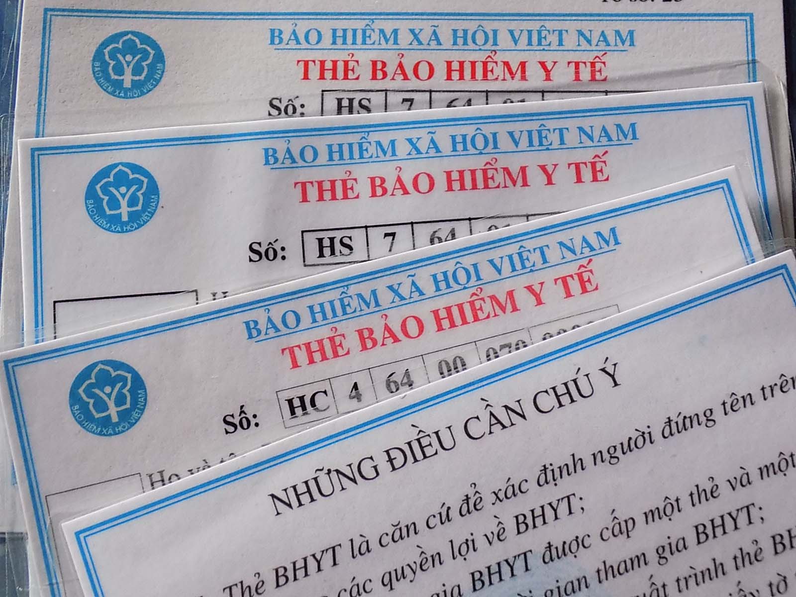 dong-bhyt-nam-hoc-moi-169388741998765634036 Từ 15/5, chậm đóng, trốn đóng BHYT có thể bị phạt tới 70 triệu đồng- Ảnh 2.