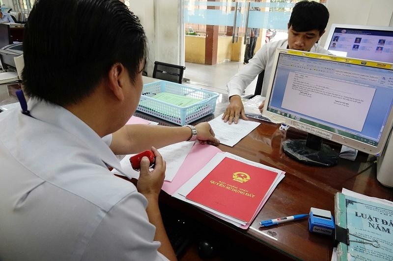 Phó Thủ tướng yêu cầu làm sạch, bổ sung dữ liệu 82,1 triệu thửa đất- Ảnh 1.