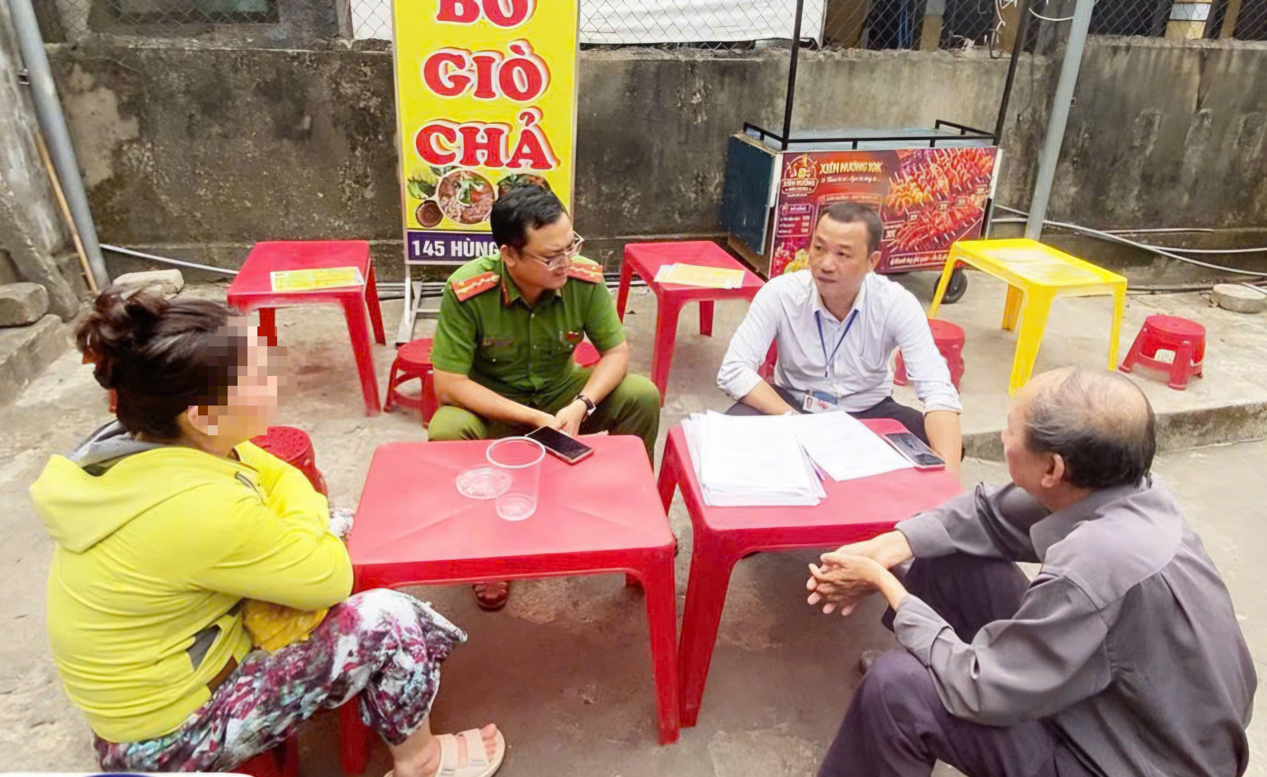 Chính quyền thông tin kết quả xác minh vụ 'ly chè giá 170 nghìn đồng' ở Huế- Ảnh 2.