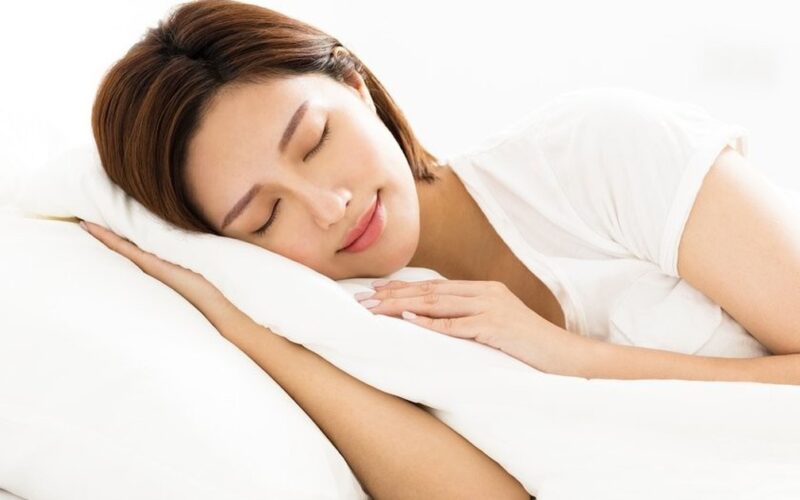 Nên đi ngủ lúc mấy giờ để có làn da đẹp?