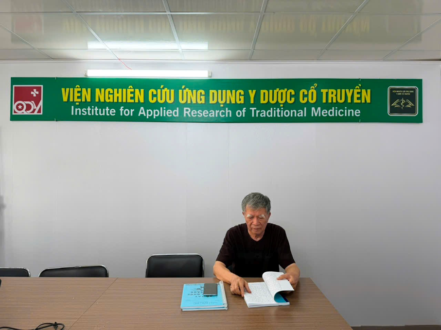 picture3-17797086423271694881665 'Cẩm nang chăm sóc sức khoẻ gia đình' – Đưa tinh hoa Y học cổ truyền Việt Nam đến gần hơn với cộng đồng- Ảnh 3.