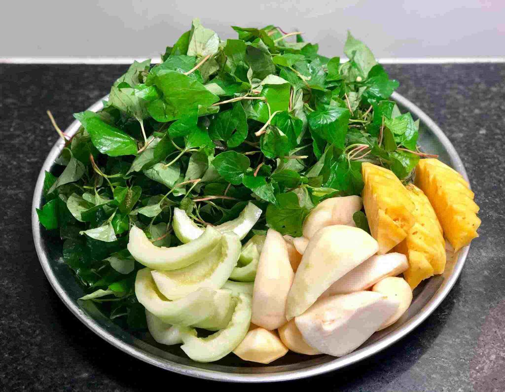 sinh-to-rau-diep-ca-1779194771453853113402 Tác dụng hỗ trợ cải thiện táo bón của rau diếp cá- Ảnh 1.