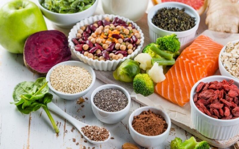 Bệnh cường giáp nên ăn gì để hỗ trợ điều trị và hồi phục sức khỏe?