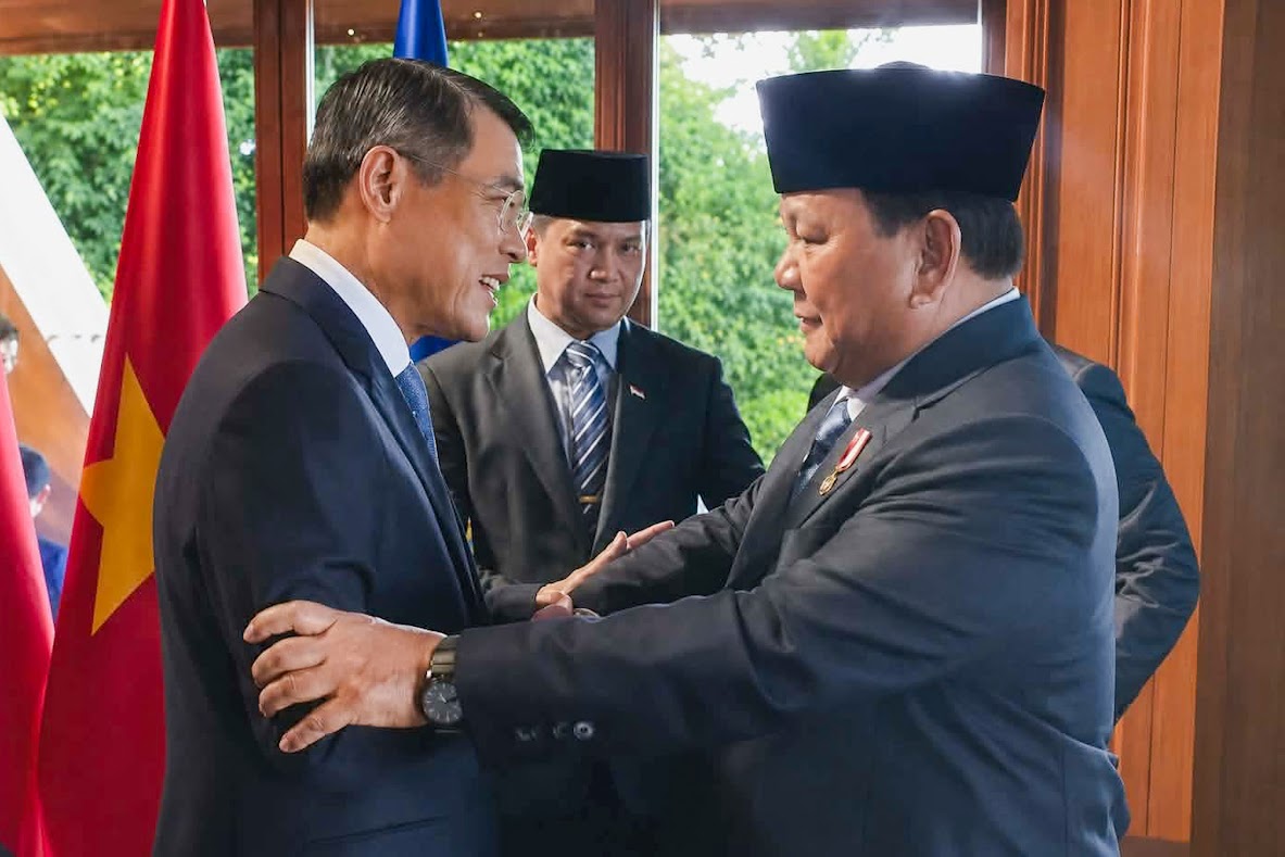tt-1778242794805880083723-1 Thủ tướng Lê Minh Hưng gặp Tổng thống Indonesia Prabowo Subianto- Ảnh 1.