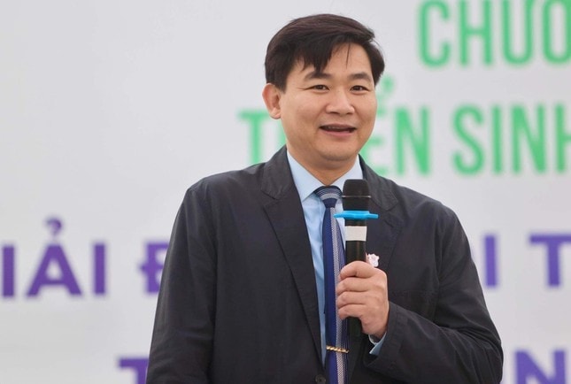 tuyen-sinh-truong-dai-hoc-y-ha-noi-35-17777326732311598403227 Đại học Y Hà Nội lý giải việc tăng chỉ tiêu Y khoa và đổi mới tổ hợp xét tuyển- Ảnh 1.