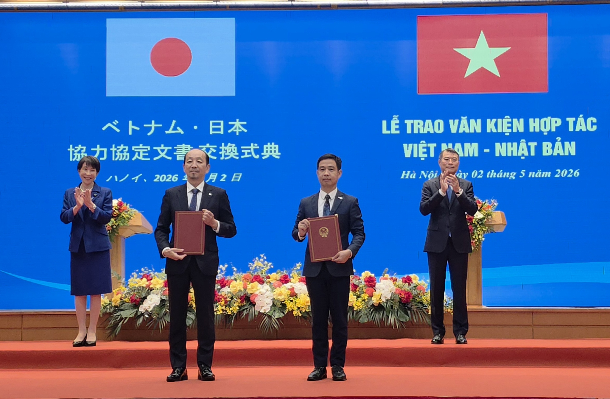 ve-tinh-vn-1777705416577181960285 Việt Nam và Nhật Bản hợp tác trao đổi dữ liệu vệ tinh- Ảnh 1.
