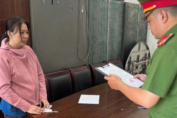 Bịa chuyện giàu có, mắc ung thư để vay tiền, Đinh Thị Hạnh chiếm đoạt hơn nửa tỷ đồng