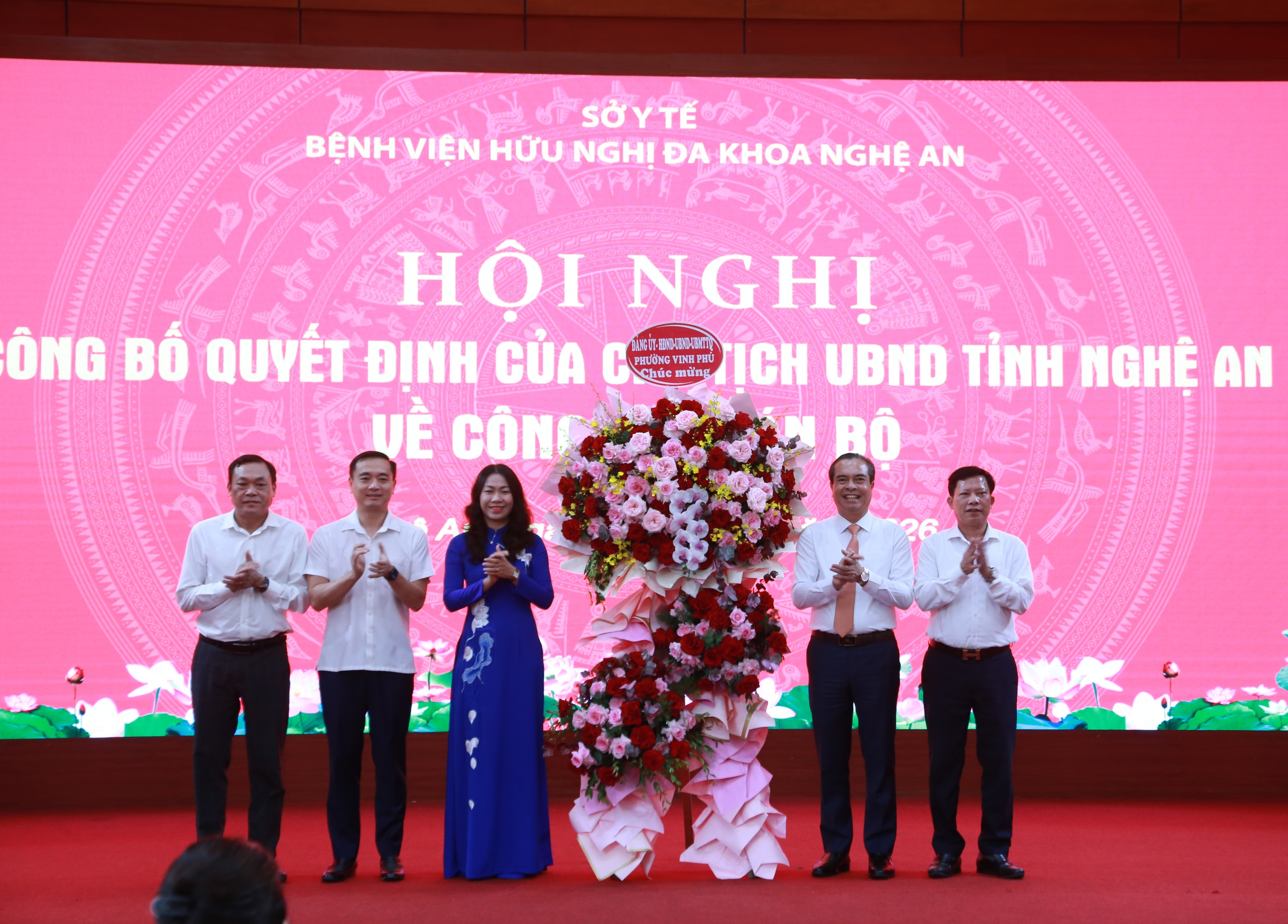 20260601111729-1780290746899232578192 Tân Giám đốc Bệnh viện Hữu nghị Đa khoa Nghệ An: Xây dựng bệnh viện thông minh, chuyên nghiệp và hiện đại- Ảnh 8.
