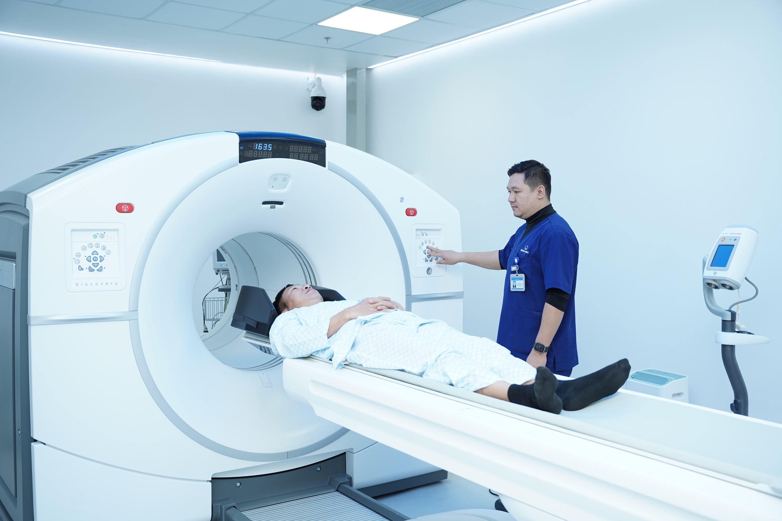 Hội thảo Y học hạt nhân 2026 PhenikaaMec: Kết nối chuyên gia quốc tế cập nhật xu hướng điều trị ung thư mới- Ảnh 3.
