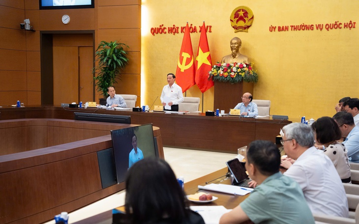 Chủ tịch Quốc hội: Mục tiêu tăng trưởng hai con số là mệnh lệnh chính trị, kỳ vọng của Nhân dân- Ảnh 3.