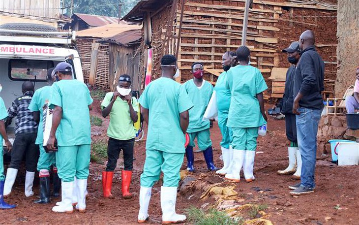 Tổng giám đốc WHO cảnh báo dịch Ebola ‘đang vượt khỏi khả năng kiểm soát’