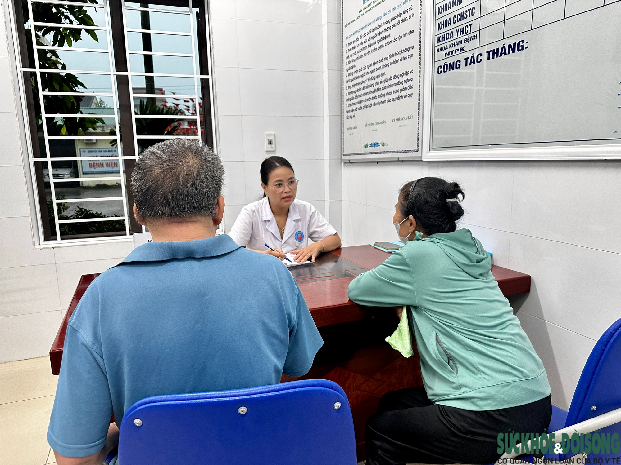 base64-17800201933442091310184 Bác sĩ cảnh báo nắng nóng cực đoan làm tăng nguy cơ rối loạn tâm thần- Ảnh 2.