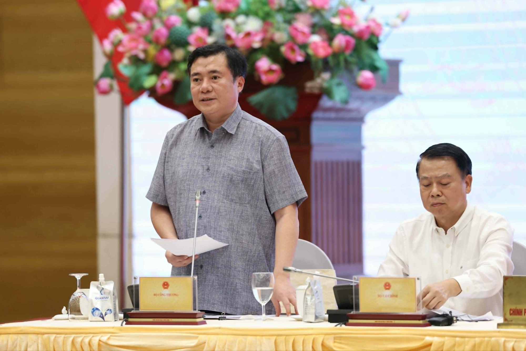 Bộ Công Thương: Kiểm soát chặt chất lượng xăng sinh học E5, E10 từ sản xuất đến bán lẻ- Ảnh 1.