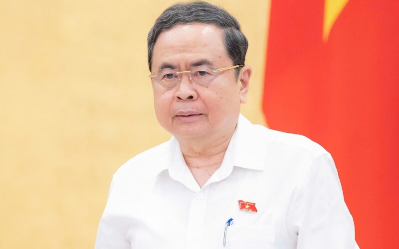 Chủ tịch Quốc hội: Không để phát sinh nợ đọng văn bản hướng dẫn thi hành