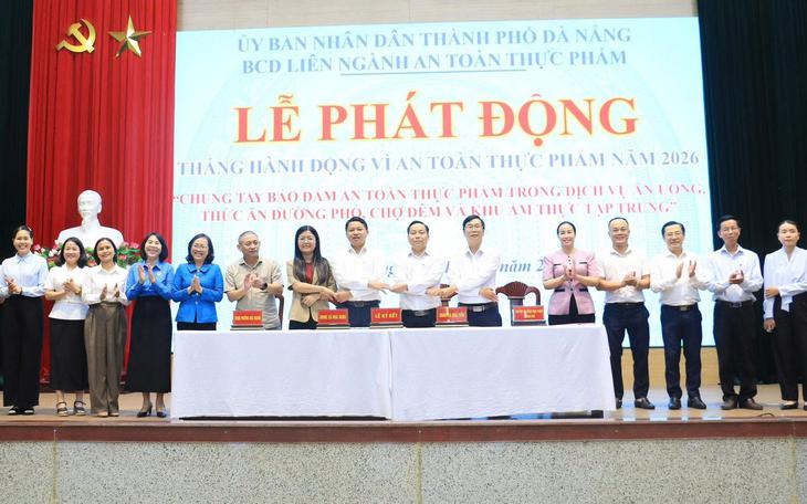 Bệnh viện Ung bướu Đà Nẵng hoàn thiện mô hình chăm sóc bệnh nhân ung thư- Ảnh 2.