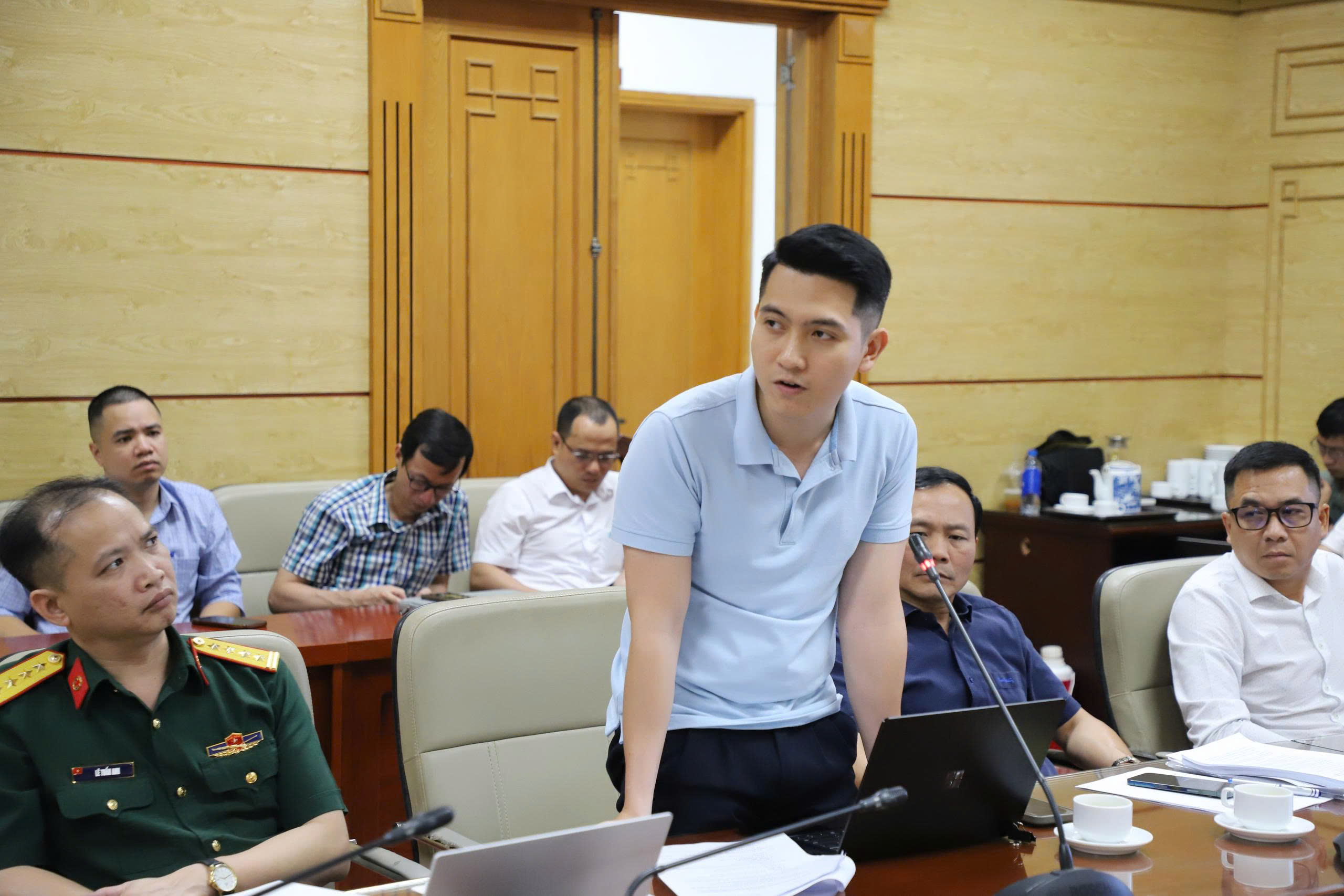 Thứ trưởng Nguyễn Tri Thức: Dữ liệu sức khỏe là nền tảng của chuyển đổi số y tế- Ảnh 6.