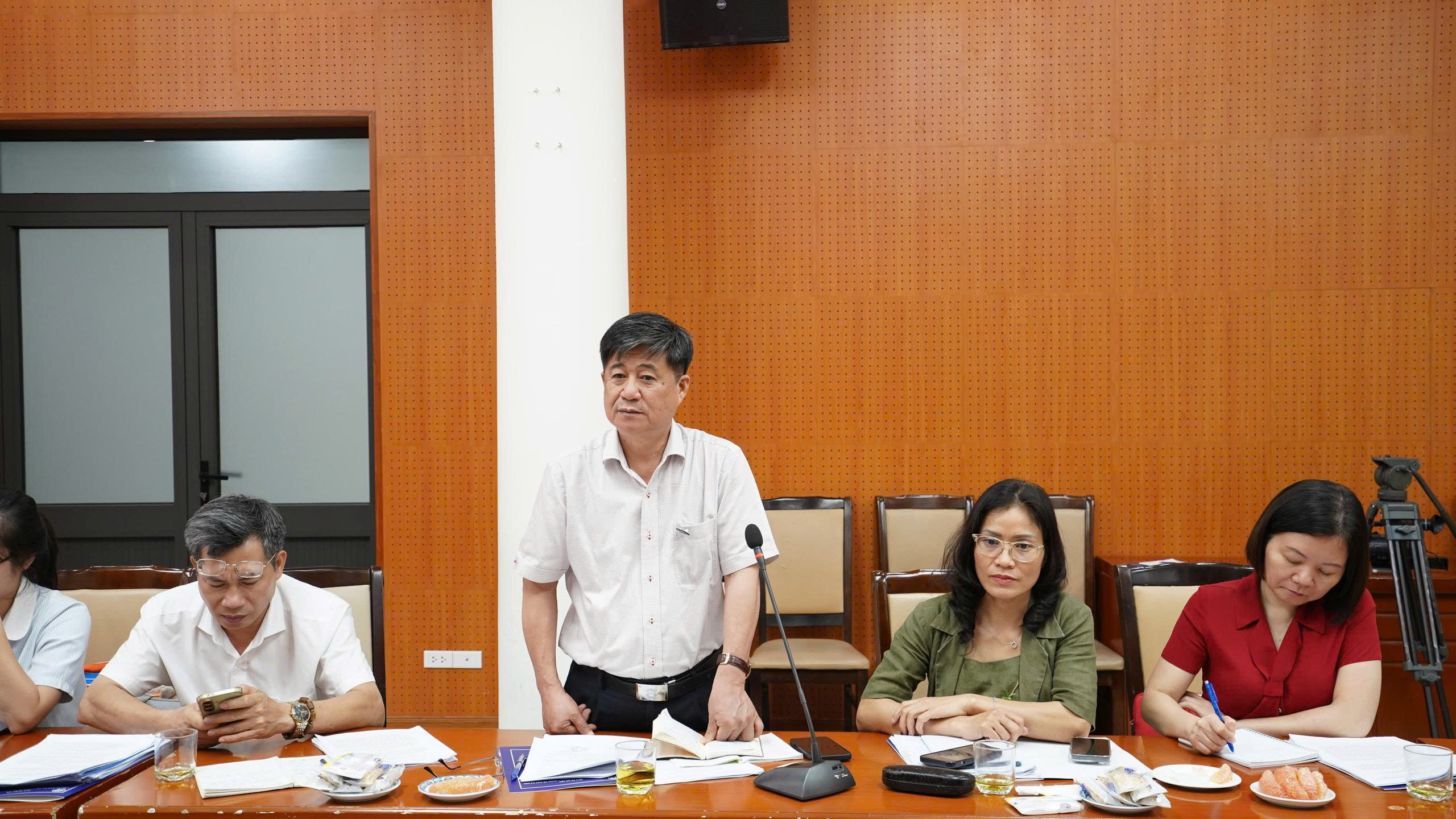 dinh-anh-tuan-kiem-tra-1779358846967195333183 Bộ Y tế kiểm tra liên ngành việc thực hiện quyền trẻ em tại 4 địa phương- Ảnh 3.