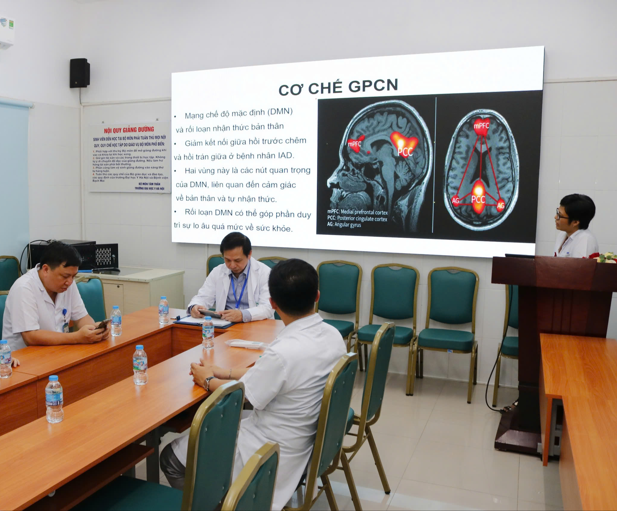 edit-co-che-17797120908961394764787 Ám ảnh mắc bệnh hiểm nghèo, nam thanh niên phải nhập viện điều trị sức khoẻ tâm thần- Ảnh 3.