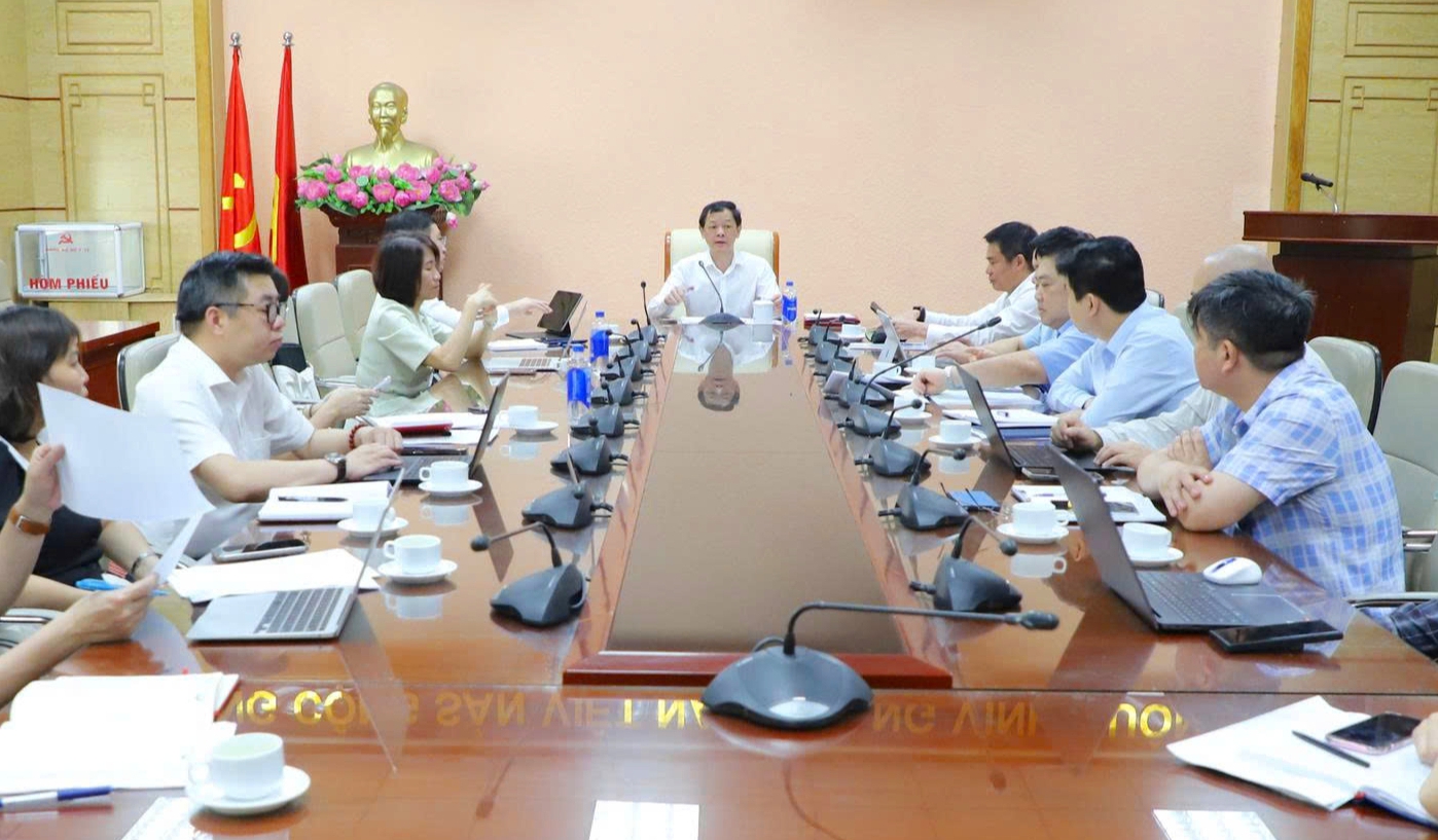 Thứ trưởng Nguyễn Tri Thức: Dữ liệu sức khỏe là nền tảng của chuyển đổi số y tế