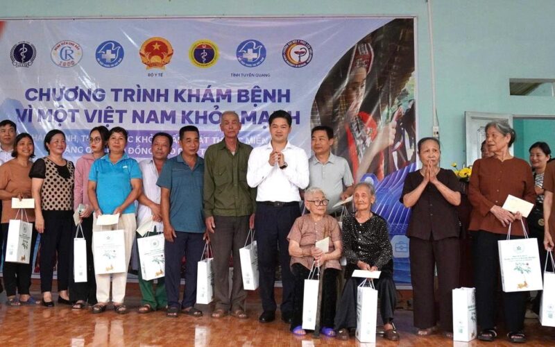 Thứ trưởng Thường trực Vũ Mạnh Hà: Mỗi hoạt động thiện nguyện đúng nhu cầu sẽ góp phần bồi đắp niềm tin với ngành y tế