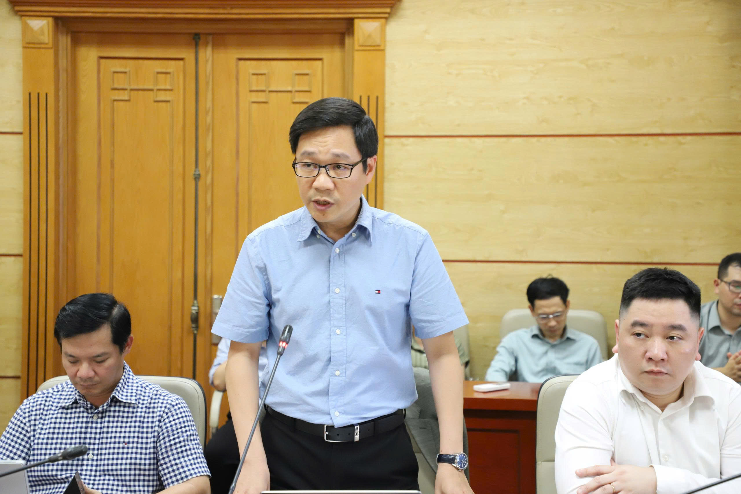 Thứ trưởng Nguyễn Tri Thức: Dữ liệu sức khỏe là nền tảng của chuyển đổi số y tế- Ảnh 4.