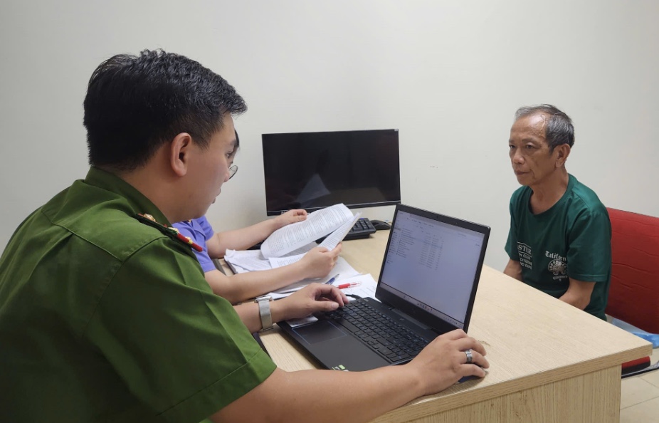 hinh-anh-25-5-26-luc-0938-1779865855260860469414 Ma trận chữa ‘bách bệnh’ phản khoa học (Kỳ 4): Nguyễn Tiến Nam bị bắt và chiêu 'né' của Bơ thực vật- Ảnh 2.