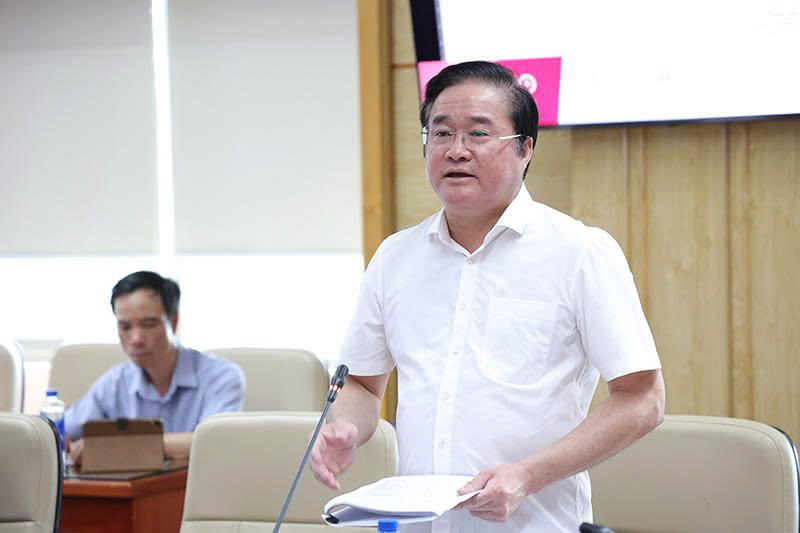 hoang-minh-duc-17797561382007958331 Bộ trưởng Đào Hồng Lan: Triển khai hiệu quả, đồng bộ khám sức khỏe định kỳ, bảo đảm quyền lợi cho người dân- Ảnh 2.