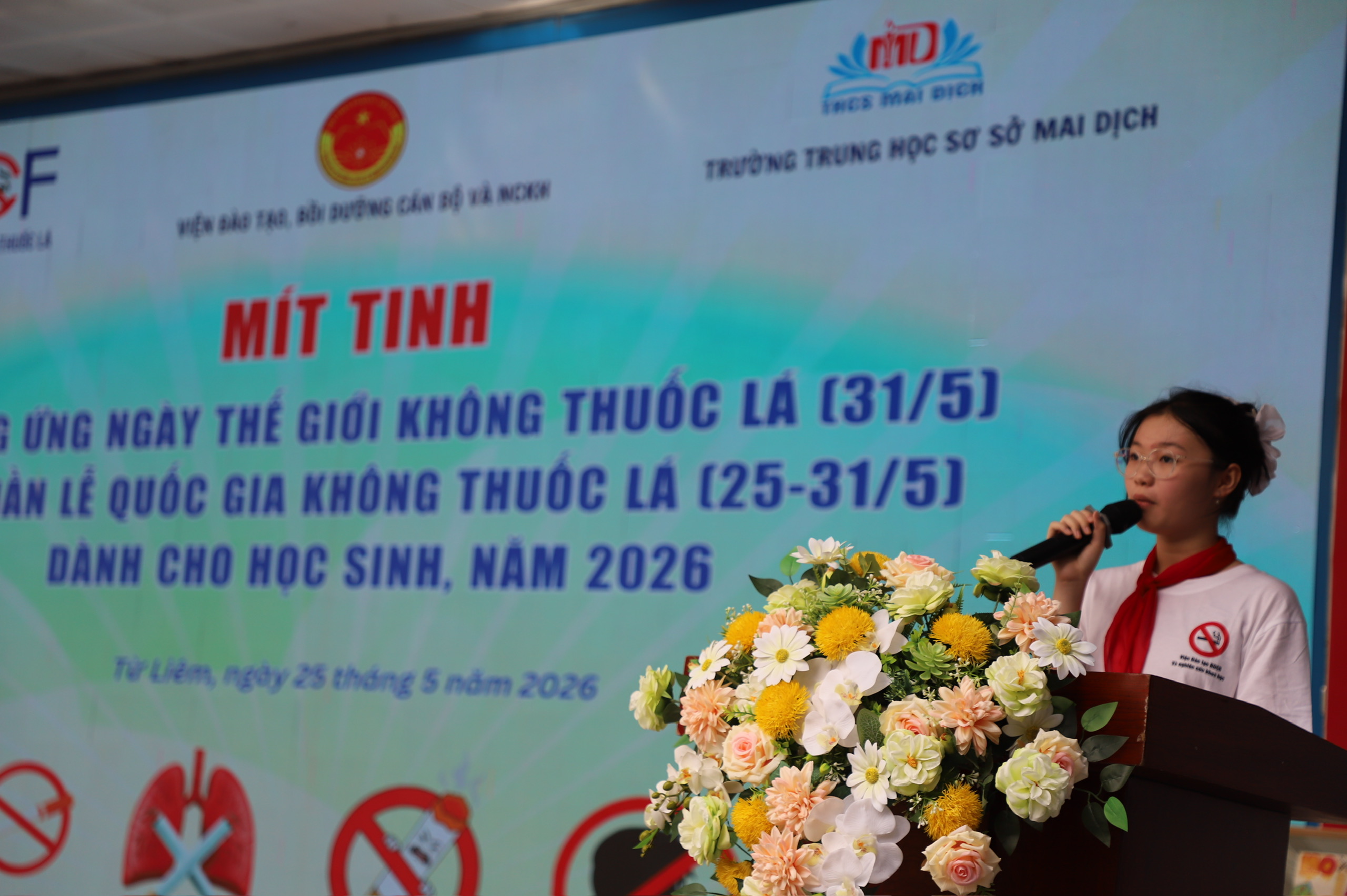hoc-sinh-thuoc-la-1779718752940148783512 Giờ học đặc biệt về sức khỏe và xây dựng trường học an toàn, văn minh và không khói thuốc- Ảnh 3.