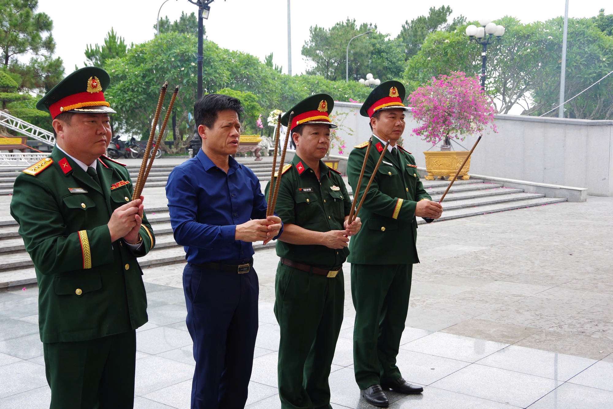 img9587-17792703755251591259144-1 Đất mẹ đón 28 hài cốt liệt sĩ hy sinh tại chiến trường Lào trở về- Ảnh 3.
