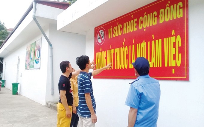 Chính sách cấm trưng bày thuốc lá tại điểm bán: Giải pháp để giảm tiếp cận sản phẩm nguy hại sức khỏe- Ảnh 3.