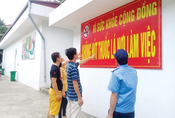 Thuốc lá đang trở thành gánh nặng sức khỏe quốc gia- Ảnh 2.