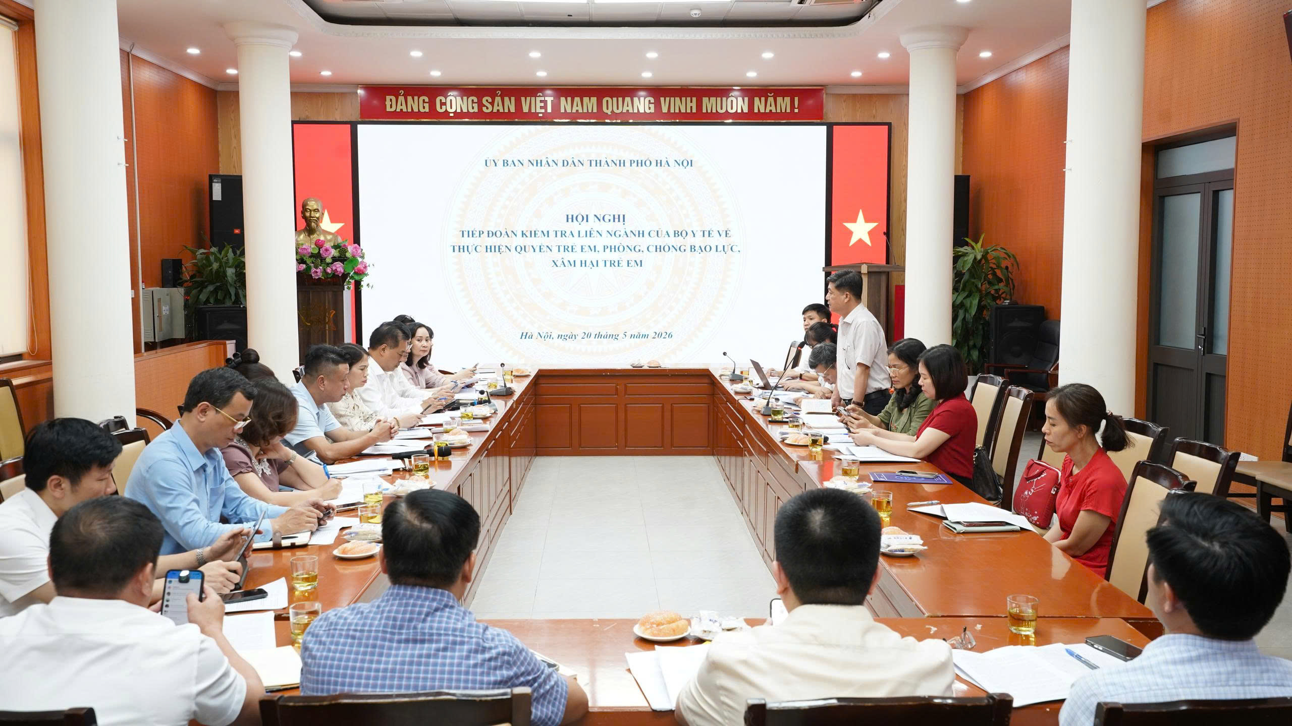 lam-viec-so-y-te-17793585743161622458399 Bộ Y tế kiểm tra liên ngành việc thực hiện quyền trẻ em tại 4 địa phương- Ảnh 2.